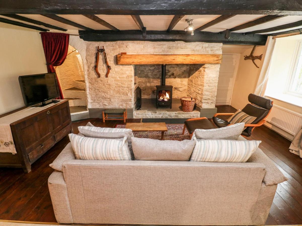 The Cwtch Tyn-Y-Bettws Farm Villa Exterior photo